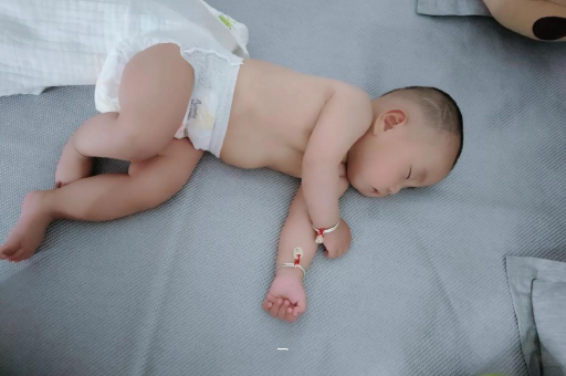 馆陶宝宝老打喷嚏怎么办